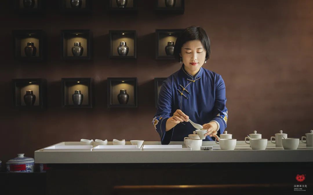 茶品牌體驗空間巡禮第八輯 | 和運的茶營銷道場插圖2 茶品牌體驗空間巡禮第八輯 | 和運的茶營銷道場插圖2