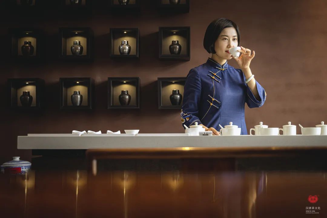 茶品牌體驗空間巡禮第八輯 | 和運的茶營銷道場插圖3 茶品牌體驗空間巡禮第八輯 | 和運的茶營銷道場插圖3